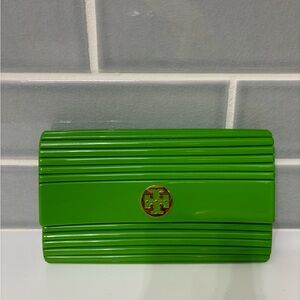 Tory Burch green resin ribbed clutch bag.